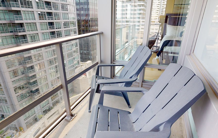 Balcony - Gym Fitness Room Common Area Free Access Toronto