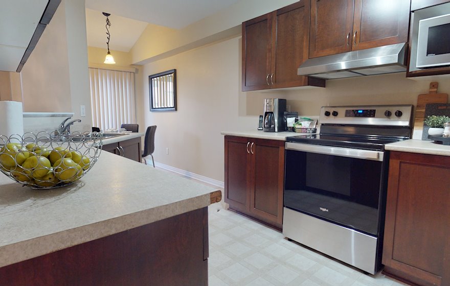 Kitchen Fully Equipped Five Appliances Stainless Steel Kanata