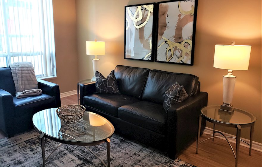 Living Room Free WiFi Fully Furnished Apartment Suite Downtown Toronto