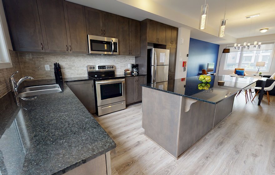 797 Mininak Kitchen Fully Equipped Five Appliances Stainless Steel Ottawa